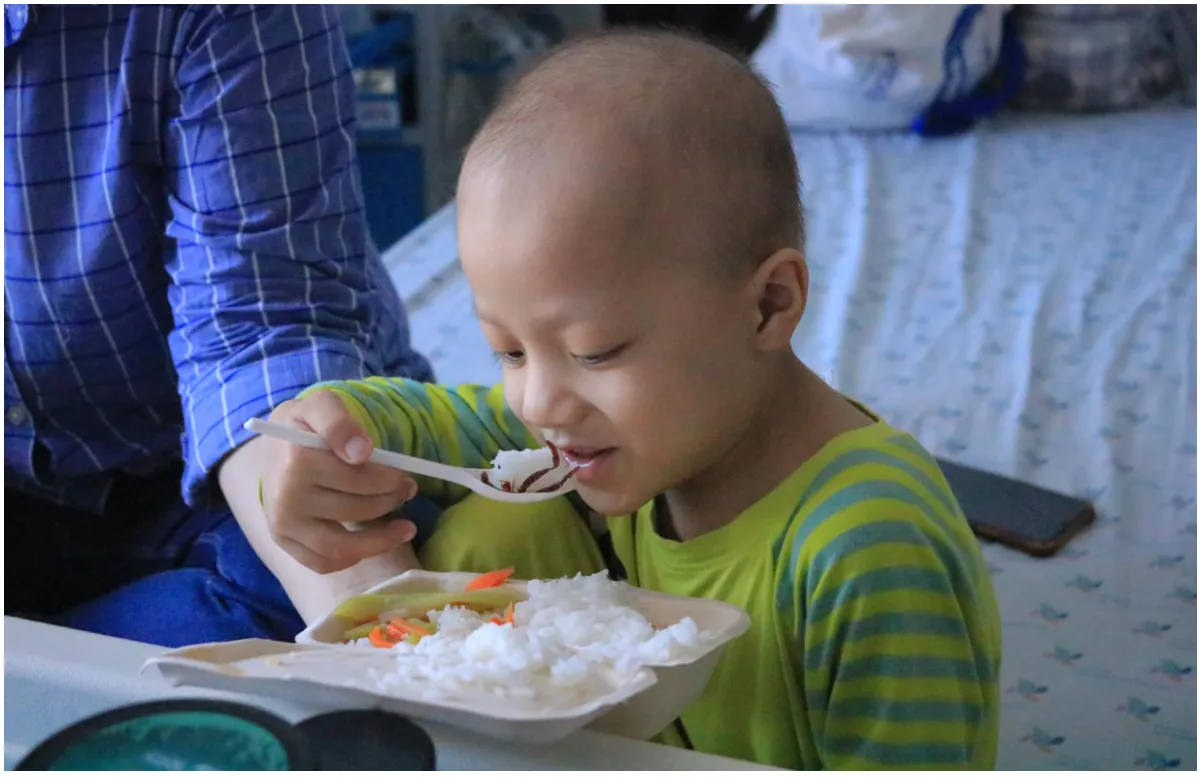 Weekly meals at hospital